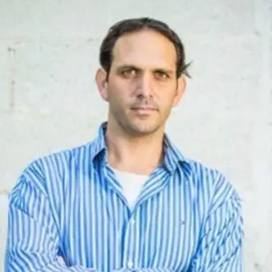 גלעד אך